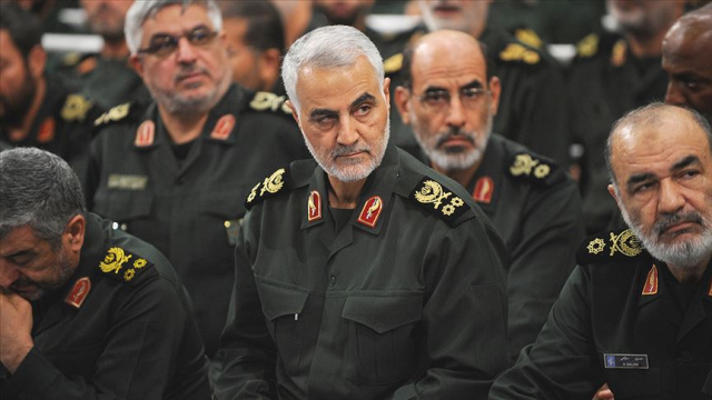 İran'da Kasım Süleymani'nin mezarı yakınında art arda 2 patlama: 103 ölü, 141 yaralı