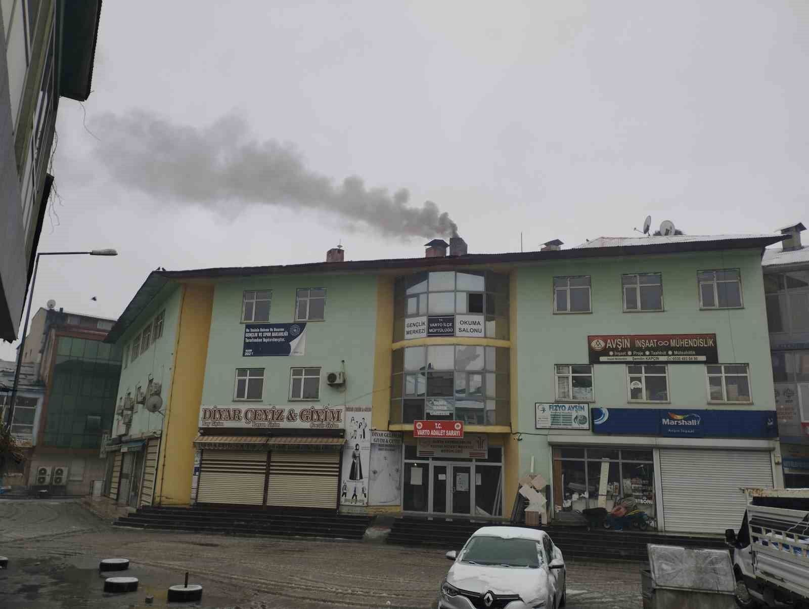 Varto’da hava kirliliği arttı, vatandaşlar doğal gaz istiyor