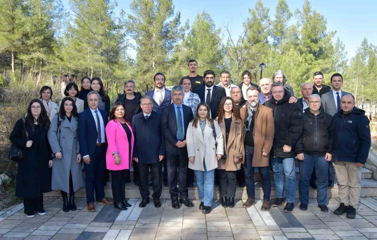 MSKÜ Rektörü Kaçar, gazeteciler ile bir araya geldi
