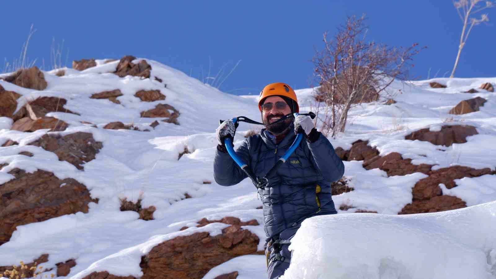 Palandöken’de buz tırmanışı nefesleri kesiyor