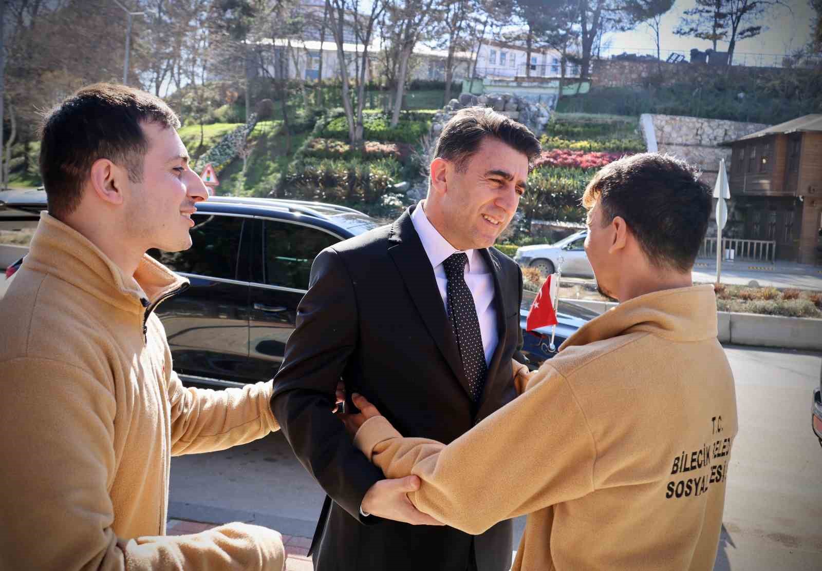 Vali Aygöl özel bireylerin konuğu oldu