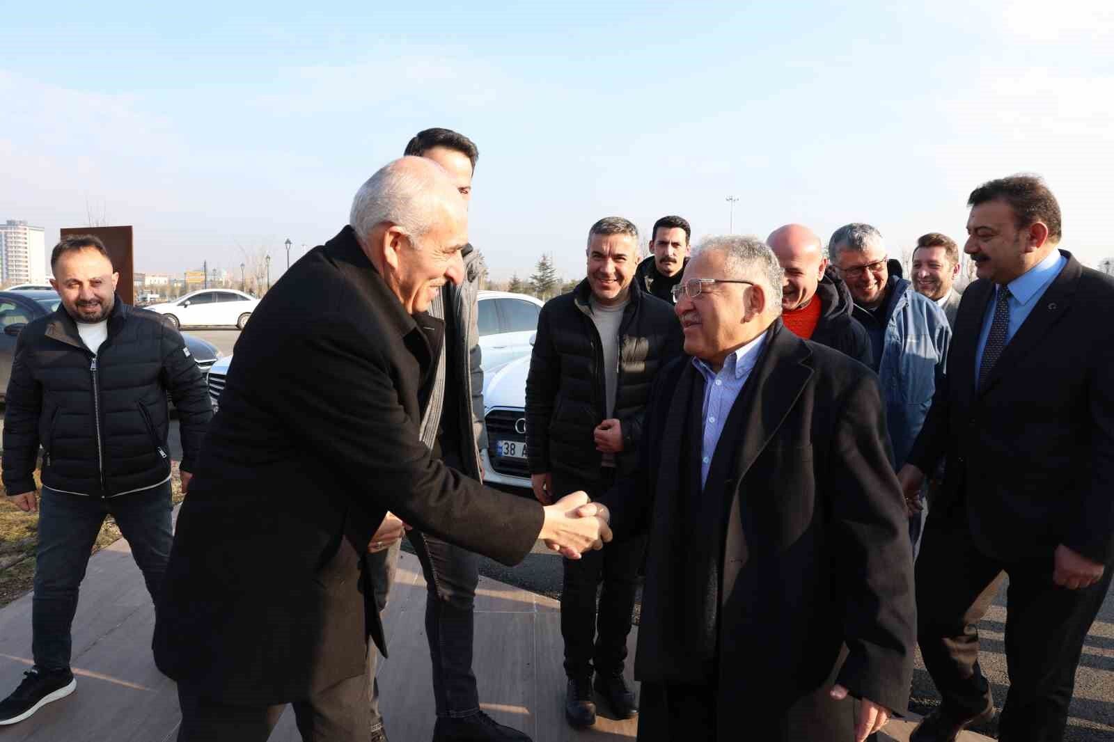 Büyükkılıç, KESOB’a bağlı oda başkanlarıyla buluştu