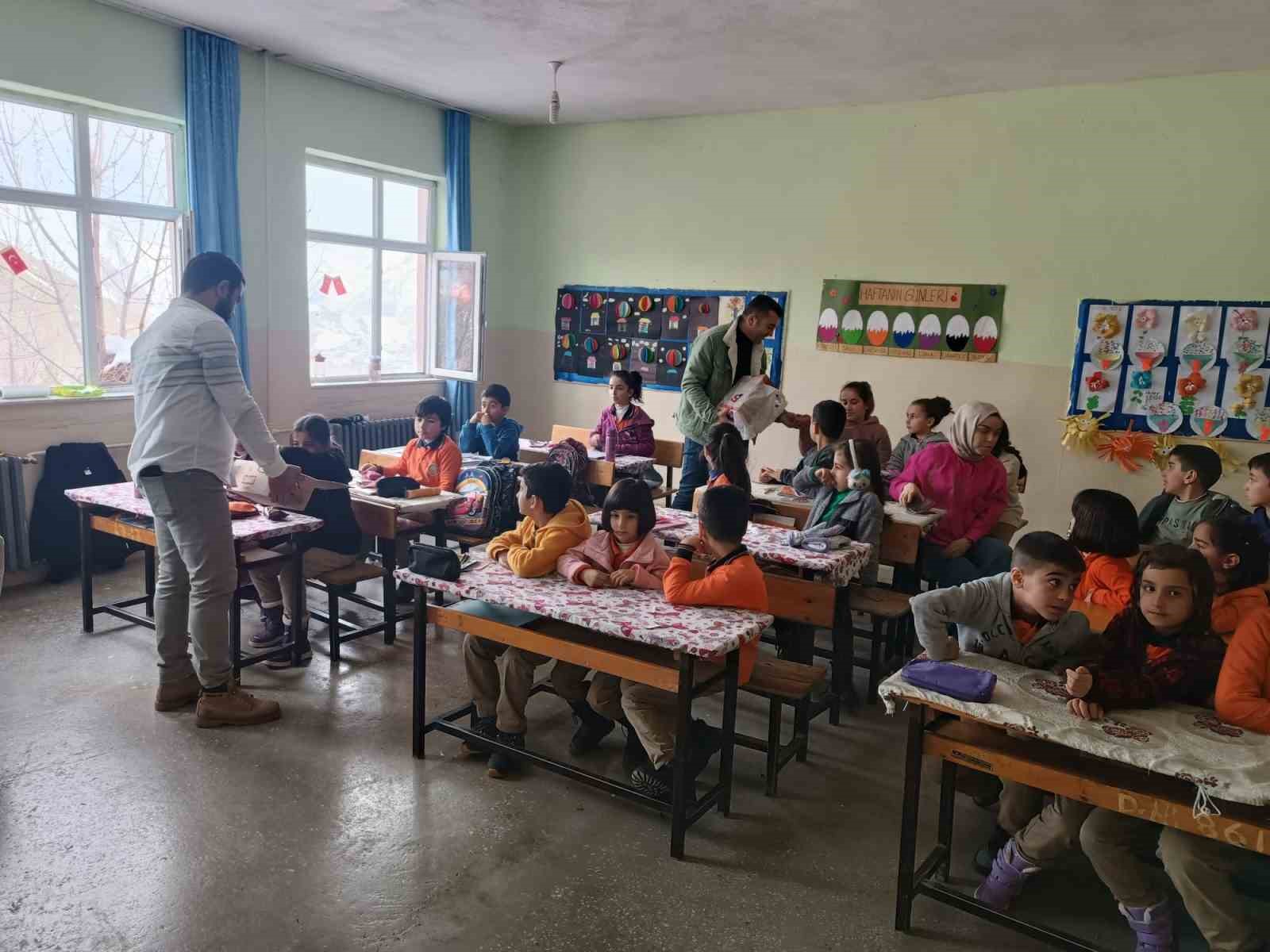 Hakkari’de sıfır atık ve geri dönüşüm eğitimi