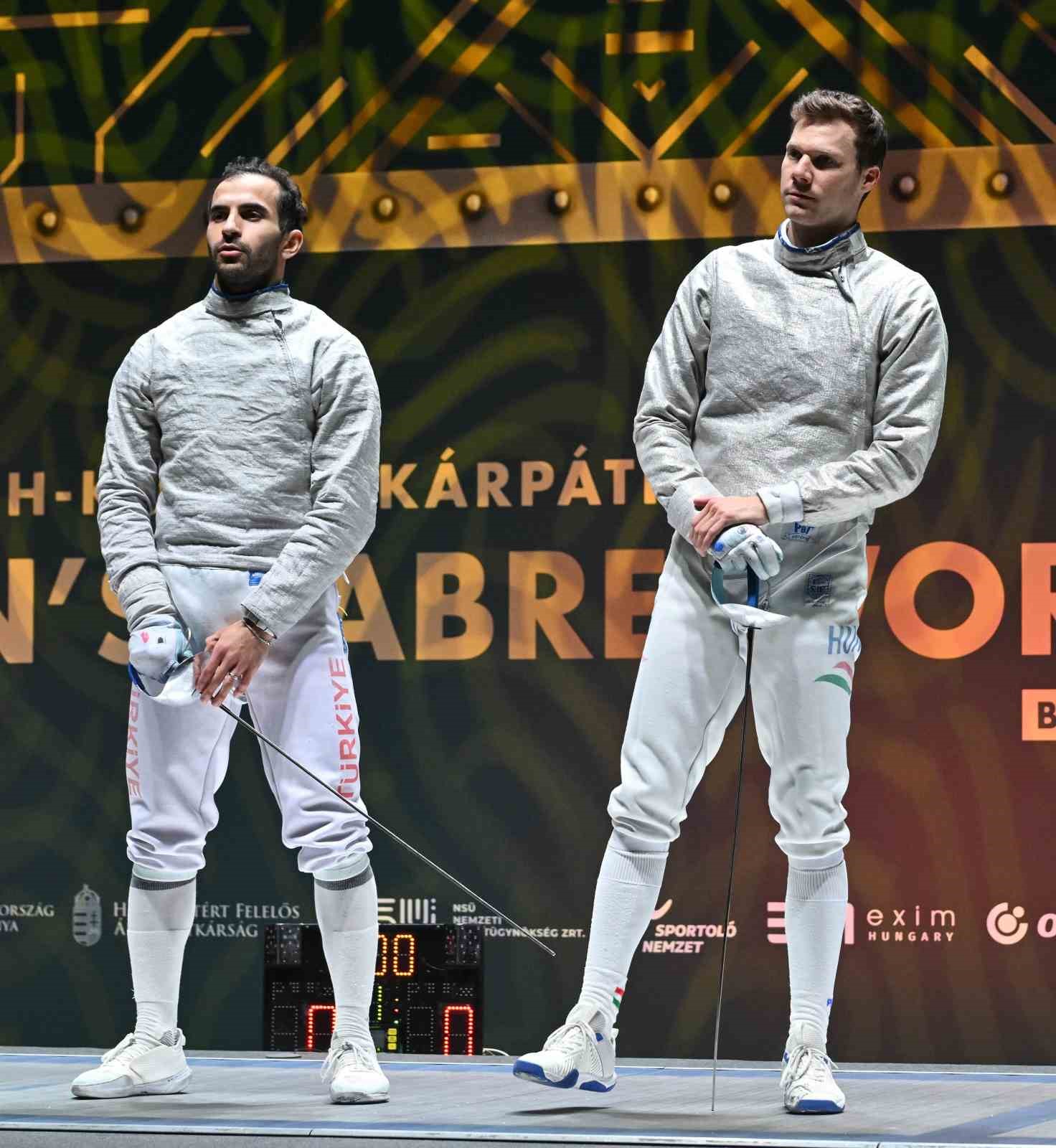 Enver Yıldırım’dan büyüklerde ilk Dünya Kupası madalyası