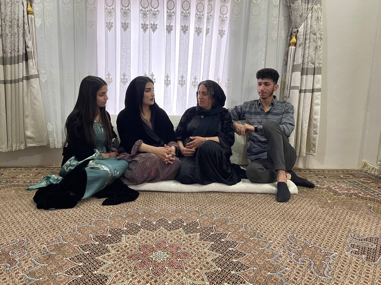 Derecik’te ilk kez bir kadın, muhtar adayı oldu