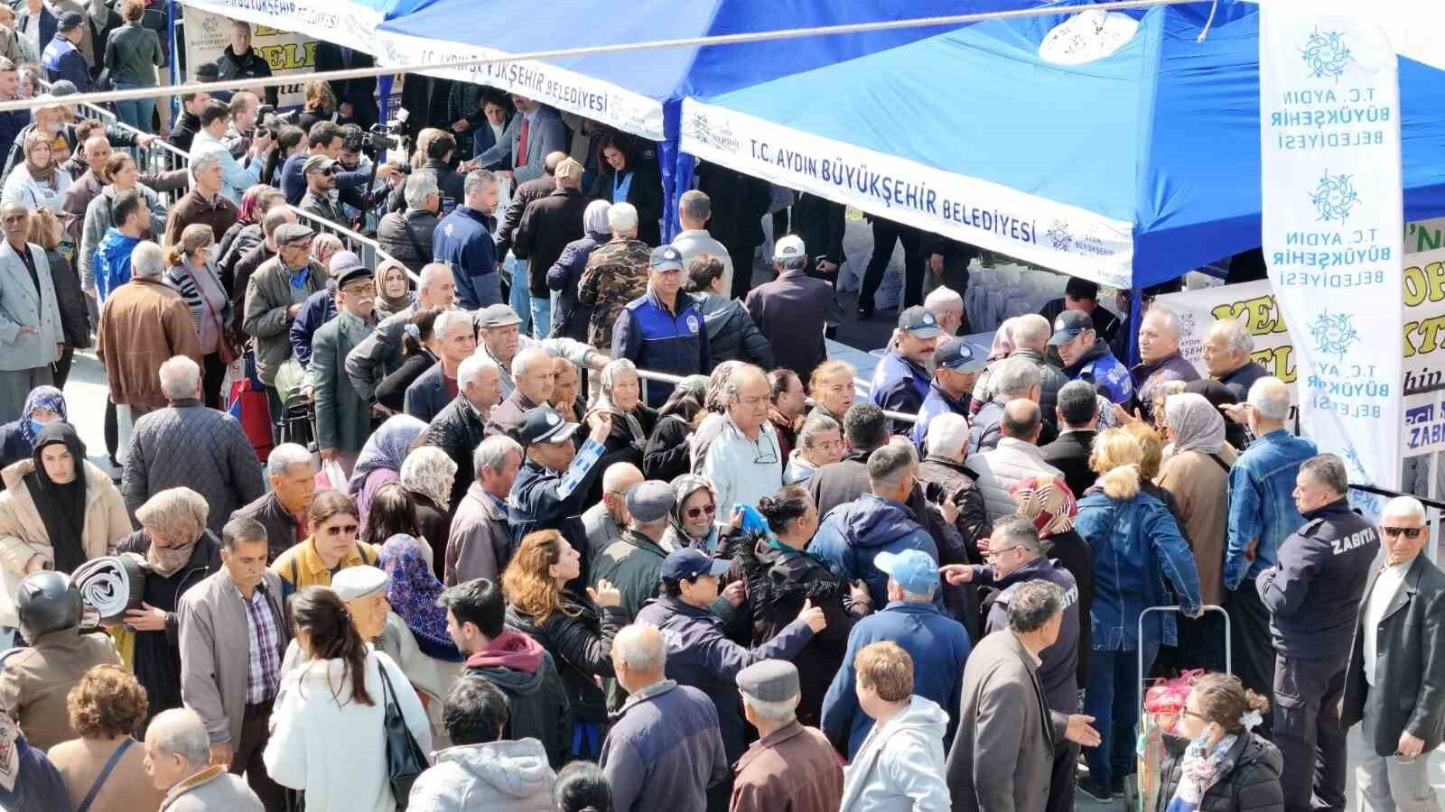 Başkan Çerçioğlu, Söke’de coşkuyla karşılandı