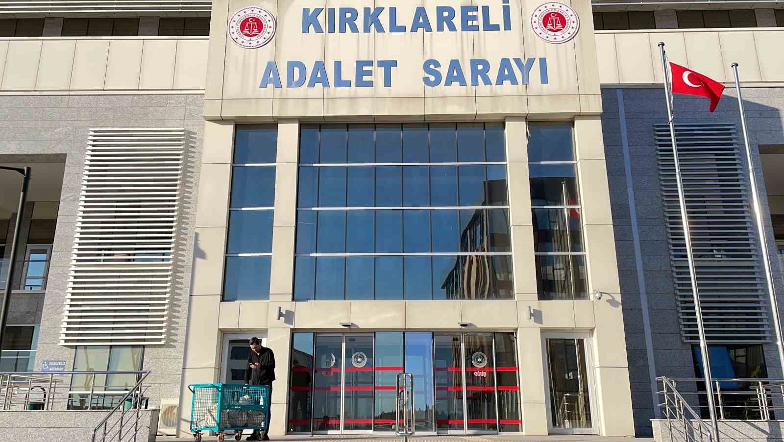 Trakya’da sandık başkanlarına torbalar teslim edildi