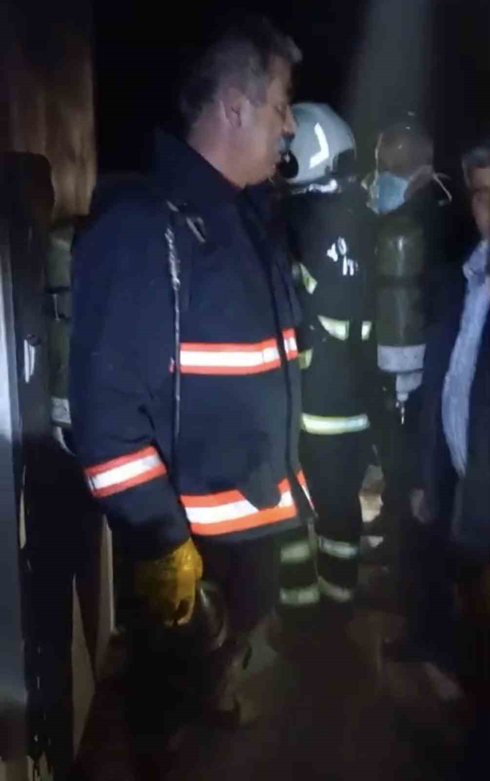 Yüksekova’da korkutan yangın