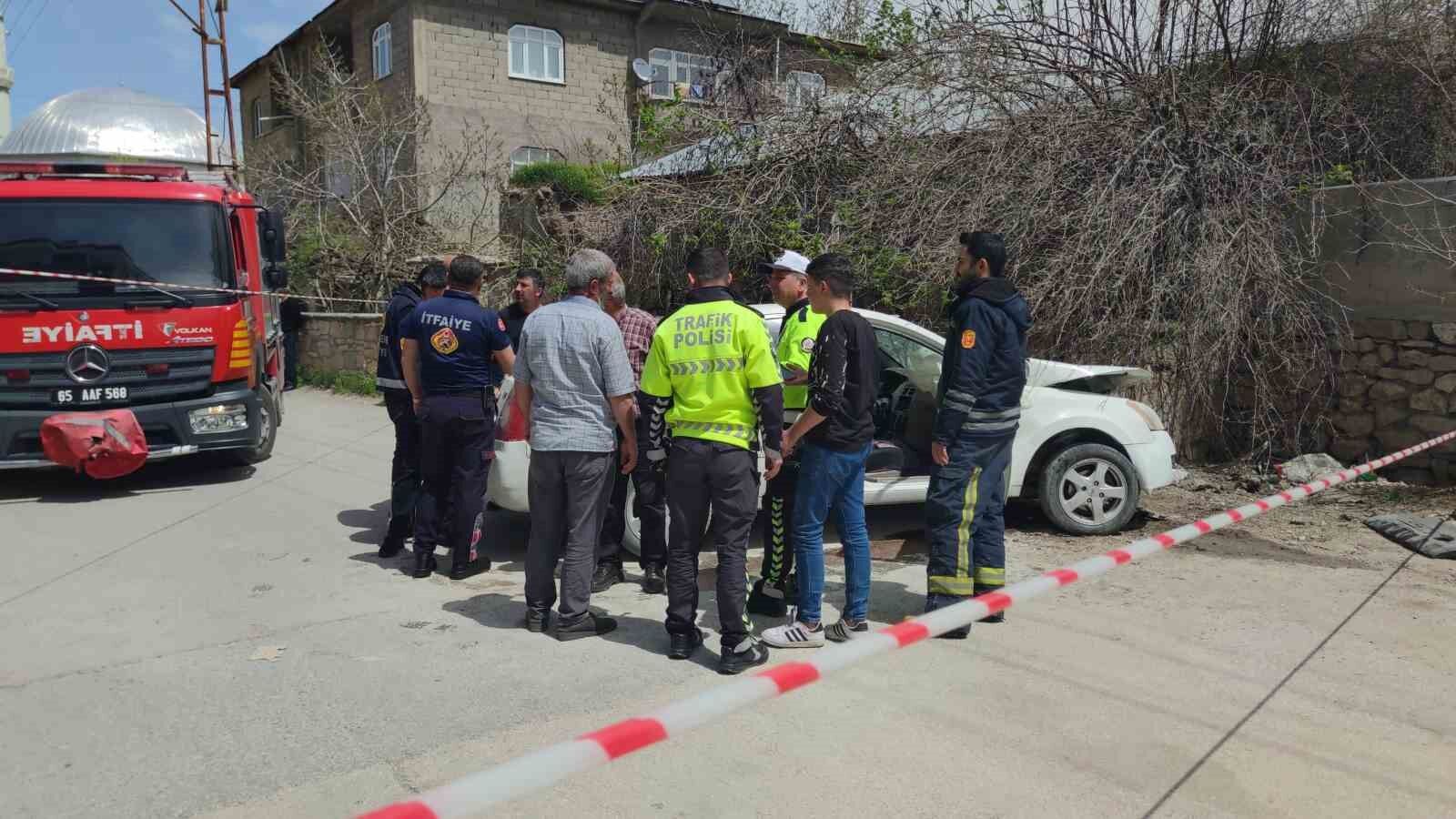 Van’da trafik kazası: 3 yaralı