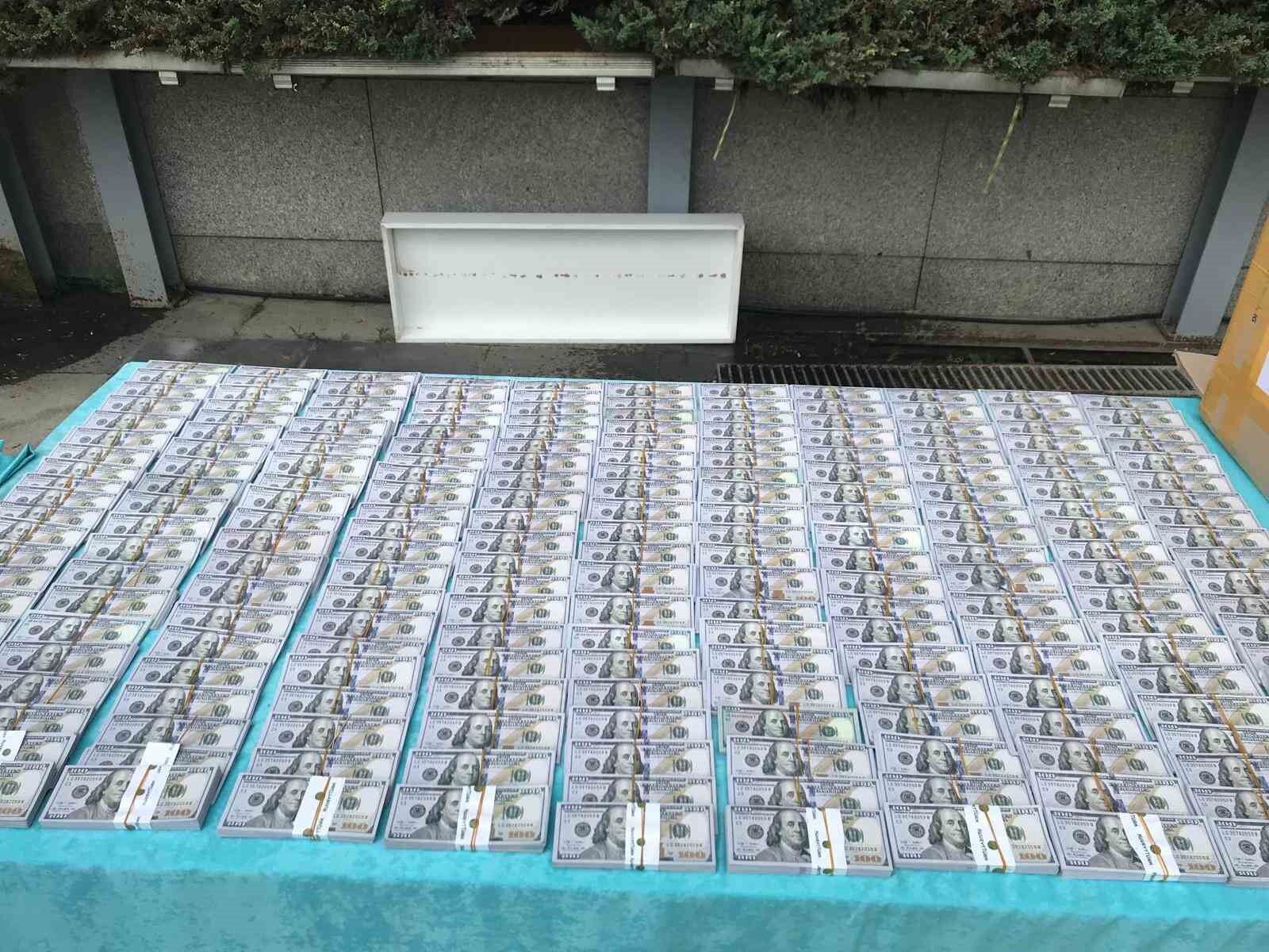 İstanbul’da 1,5 milyon sahte dolar ele geçirildi