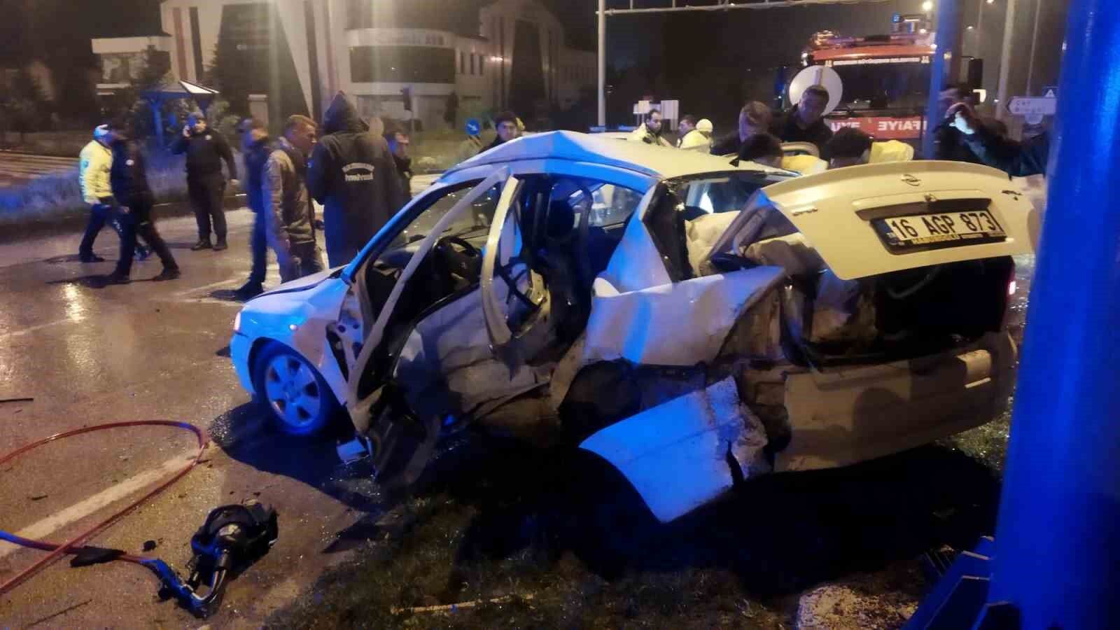 Erzurum’da feci kaza: 3 ölü, 5 yaralı