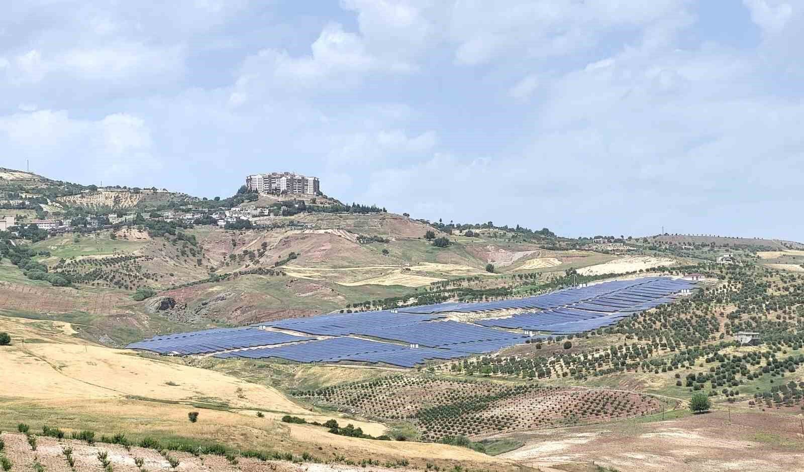 Adıyaman güneşini enerjiye çeviriyor