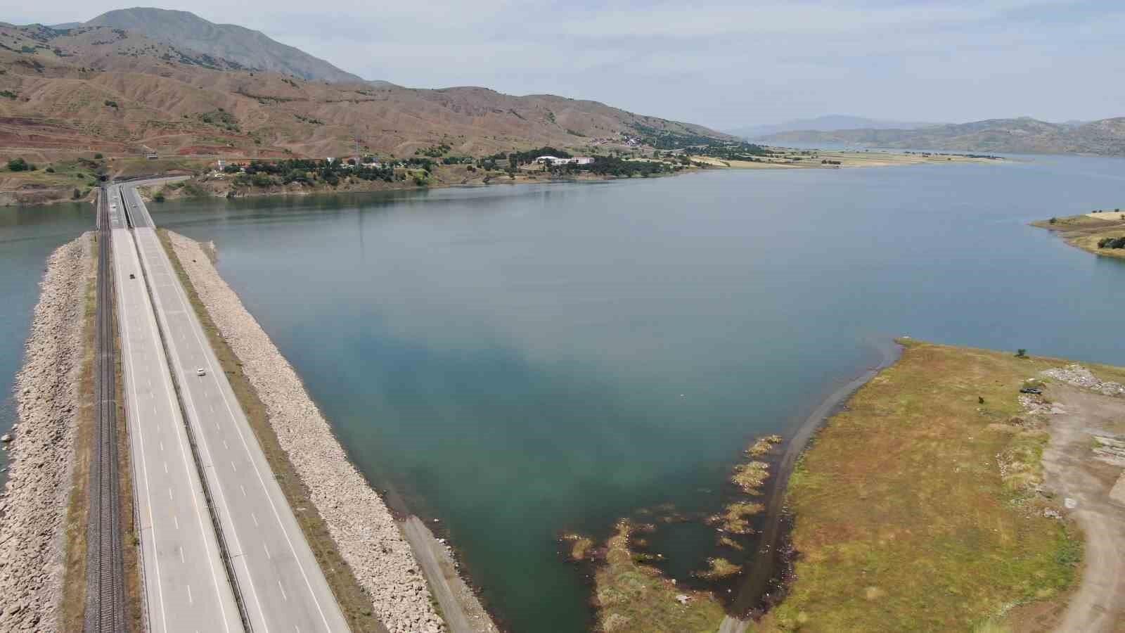 ’Kuraklığın en net fotoğrafı’ yerini bolluğun en net fotoğrafına bıraktı