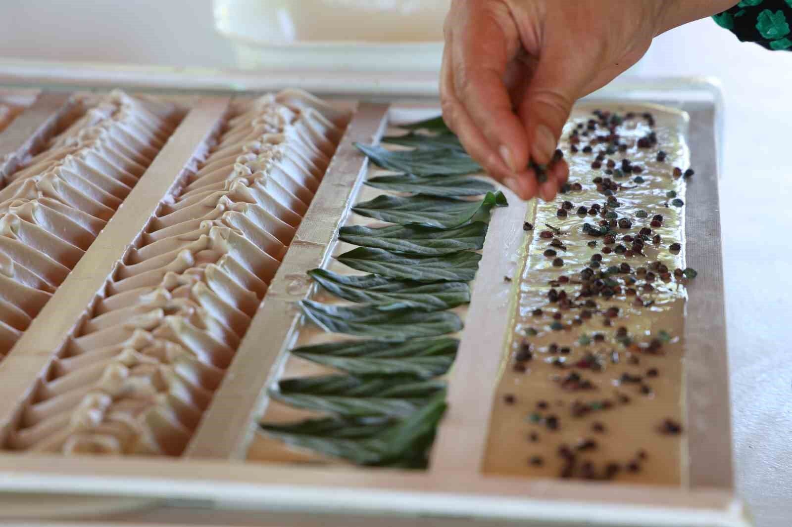 Hobi olarak başladı şimdi 45 çeşit sabun üretiyor