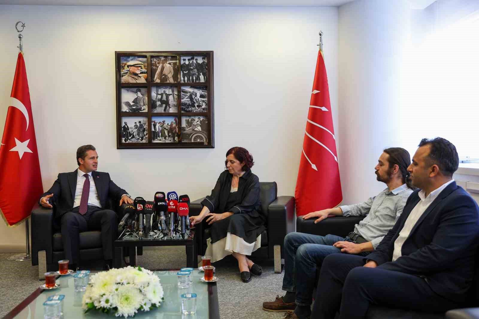 DEM Parti’den CHP’ye bayram ziyareti