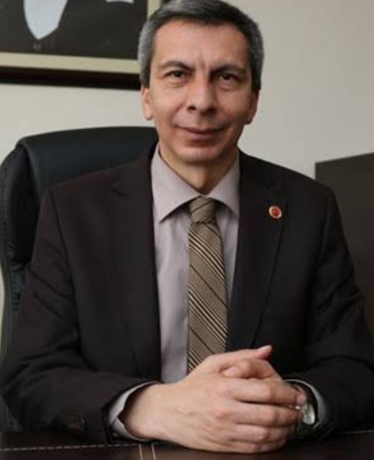 AK Partili üye istifa edince, CHP’nin meclisteki sandalye sayısı arttı