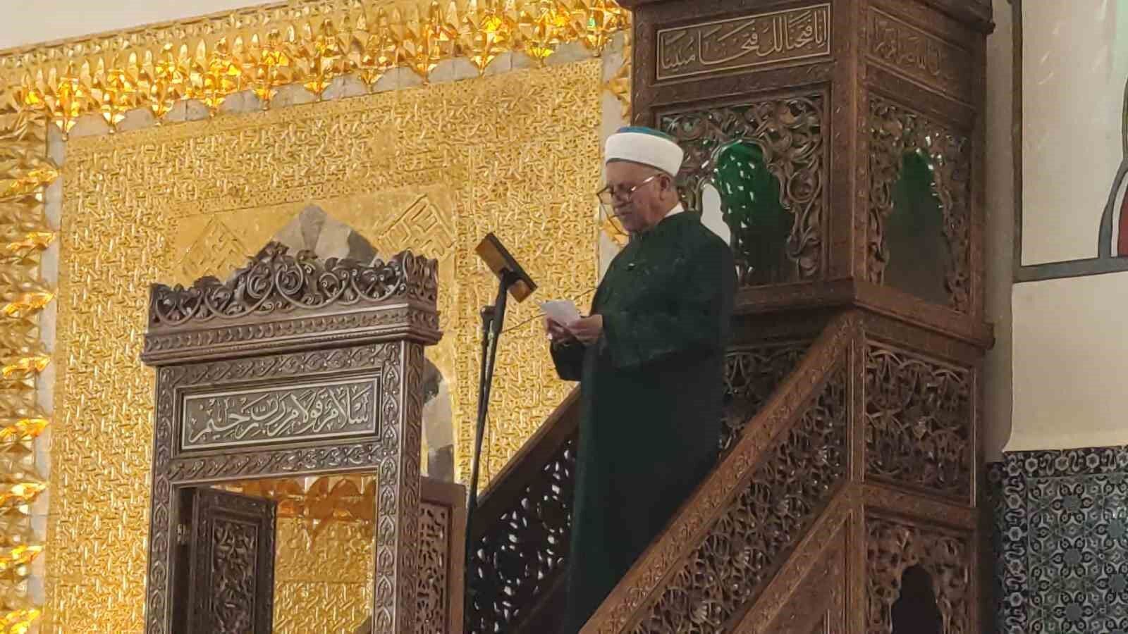 Tarihi camide Kurban Bayramı namazı