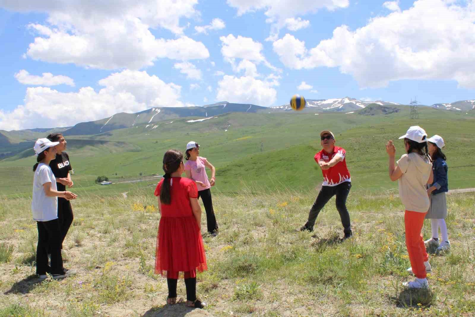 Çocukların uçurtma coşkusu