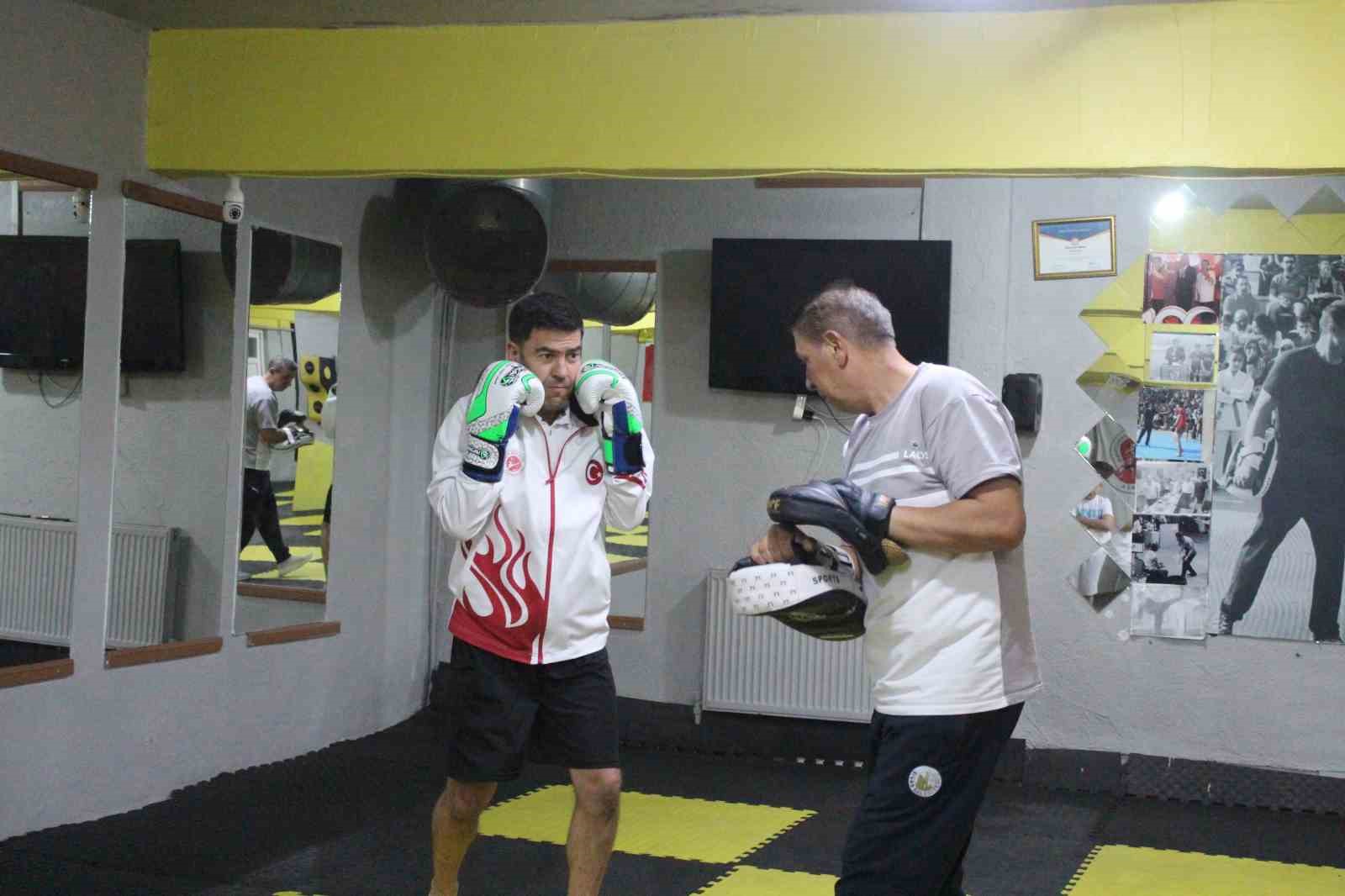 “Her başarılı erkeğin arkasında bir kadın vardır” sözü tersine döndü