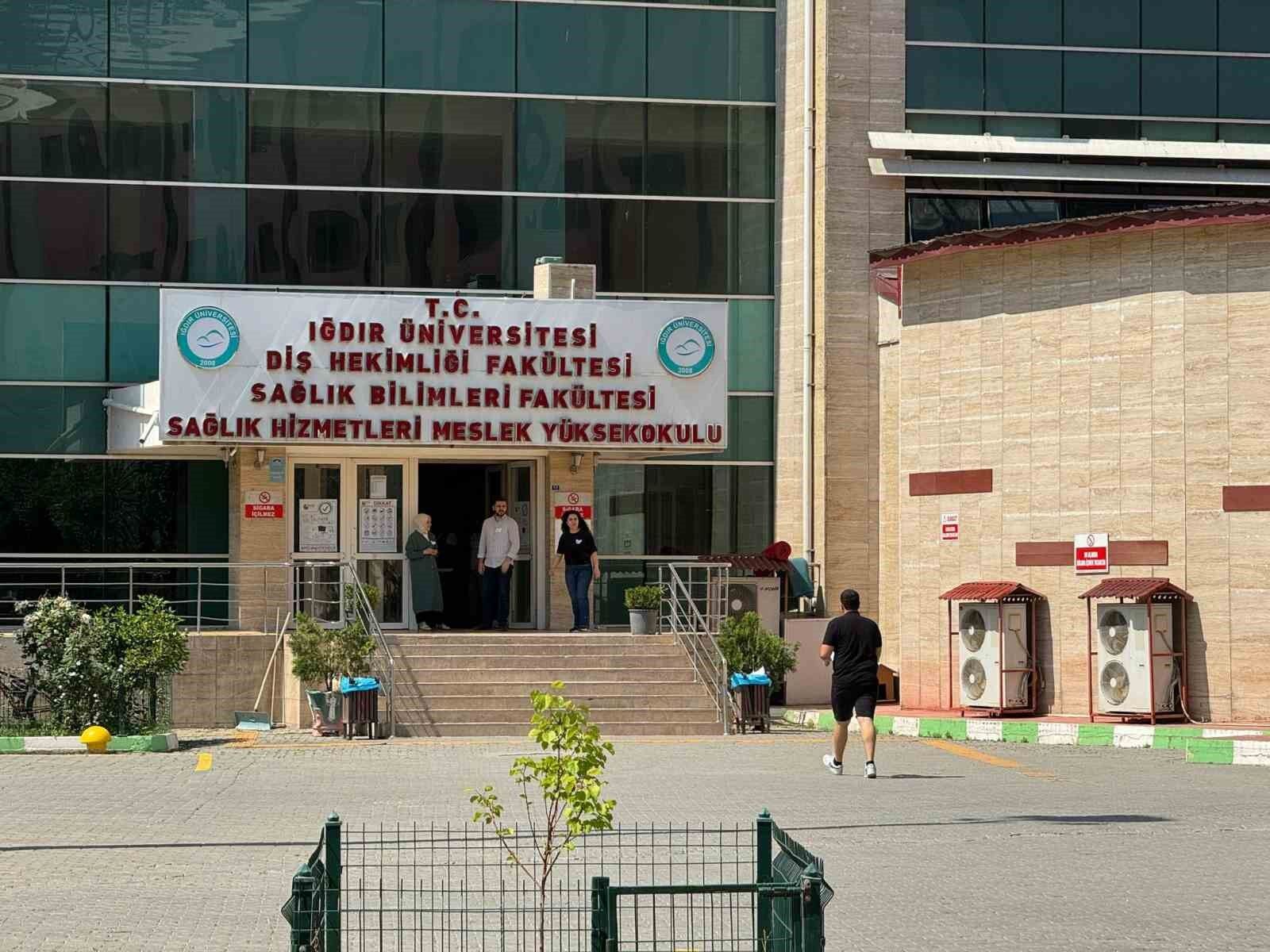 Iğdır’da öğrenciler YKS sınavı öncesi sınava yetişme mücadelesi verdi