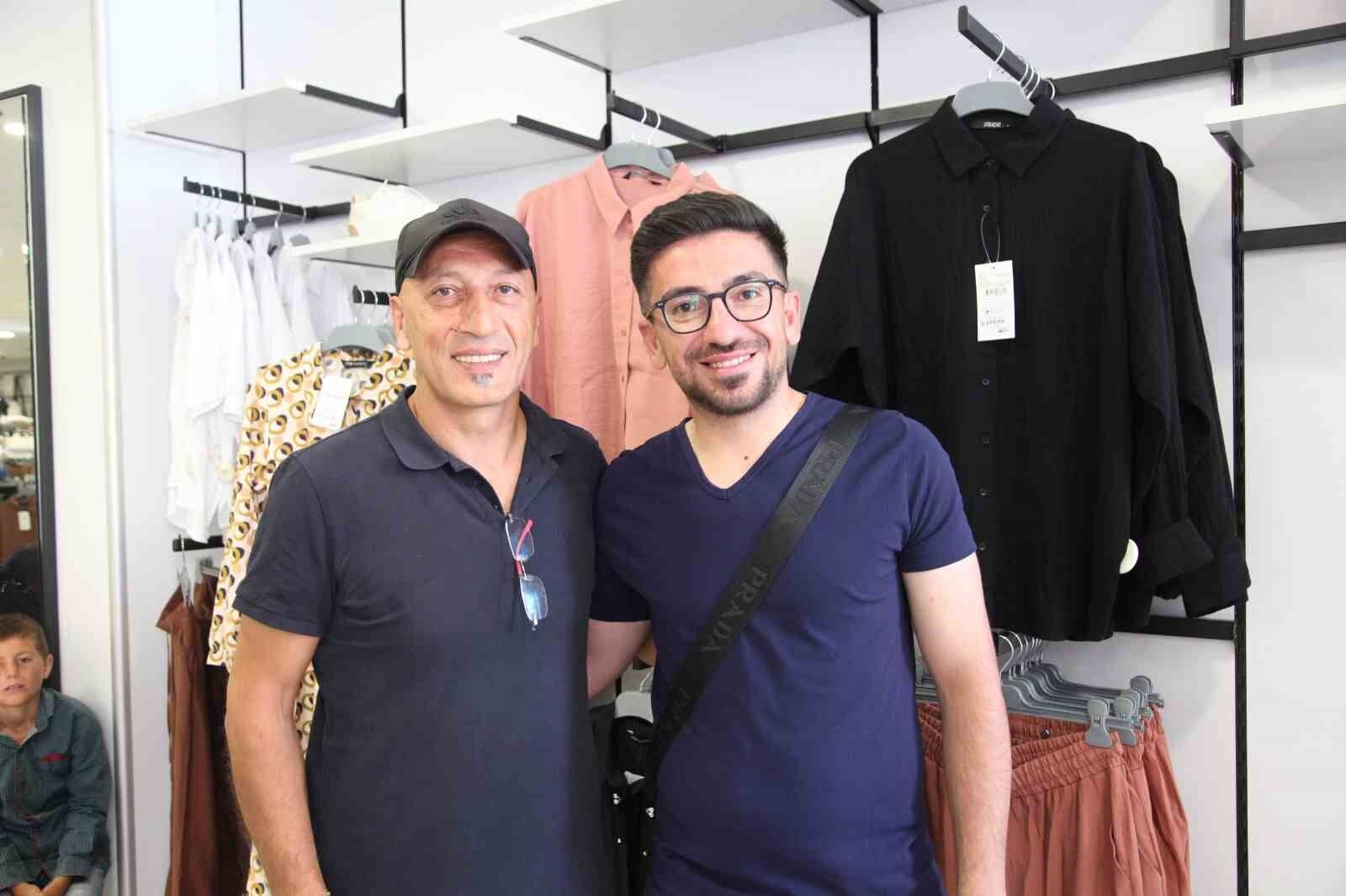 Ahlat’ta 220 yetim ve öksüz çocuk giydirildi