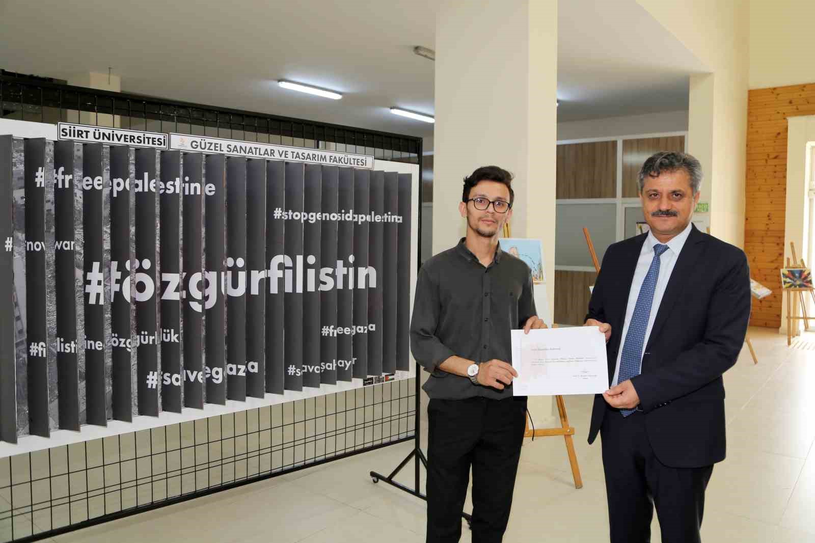 Siirt’te ’Karikatürlerin Diliyle Gazze Soykırımı’ sergisi düzenlendi