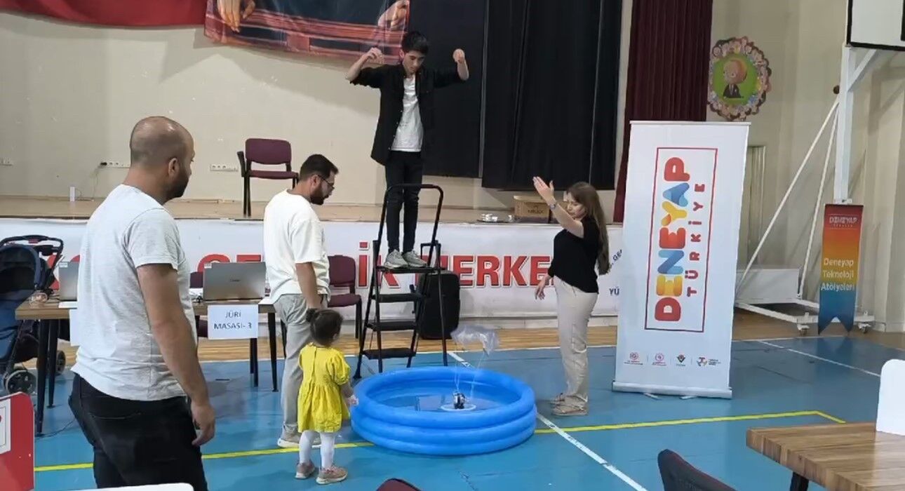 Yüksekova’da 75 öğrenci deneyap sınavına katıldı