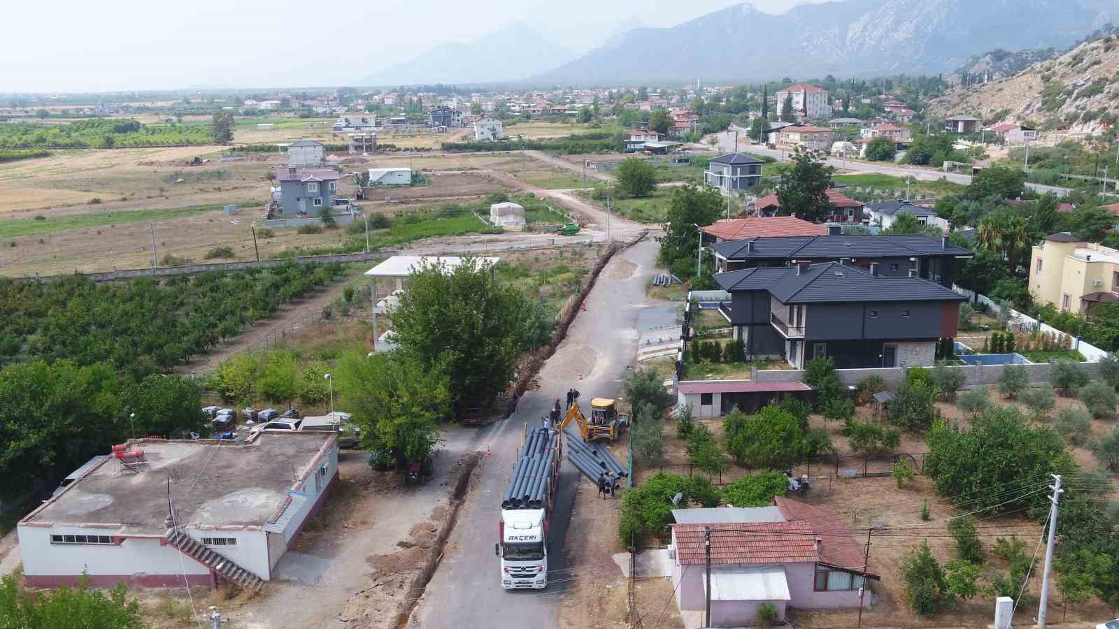 Döşemealtı’nda 1500 dekar alan kapalı devre sulamaya kavuşuyor