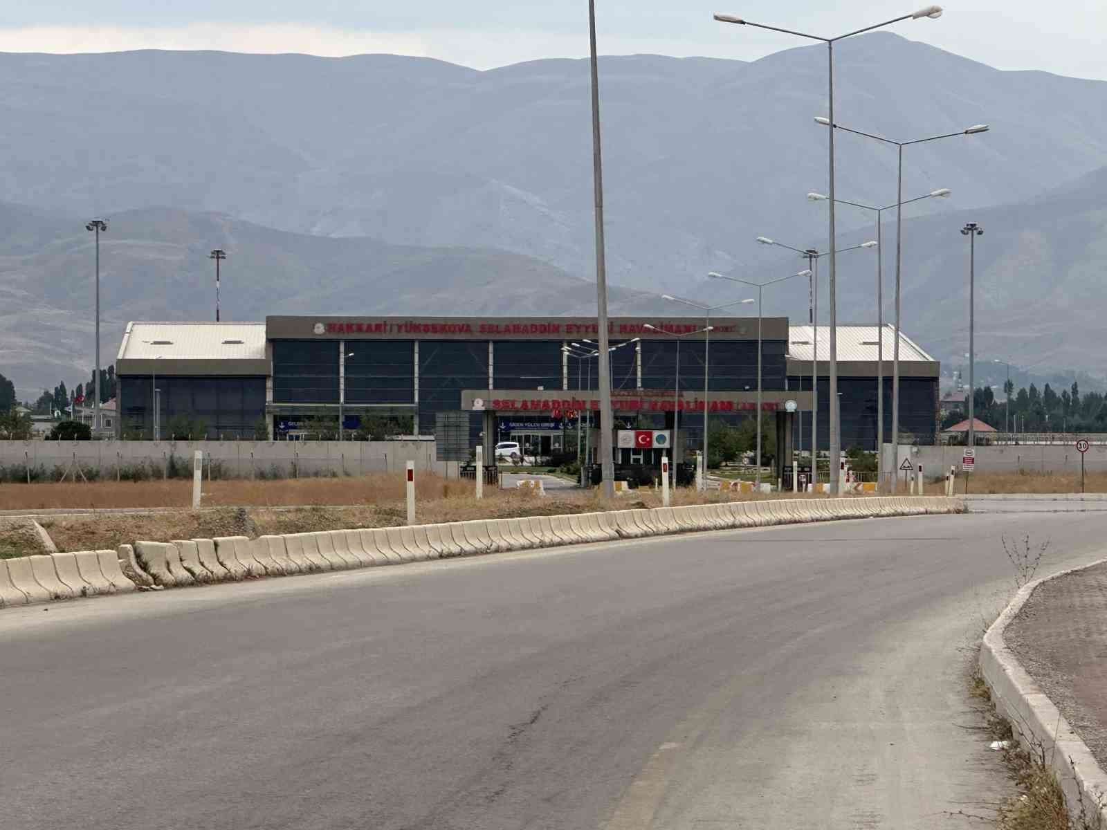 Öğretmen Kenan Canan ‘Uluslararası coğrafya kongresinde’ Yüksekova depremini anlatacak