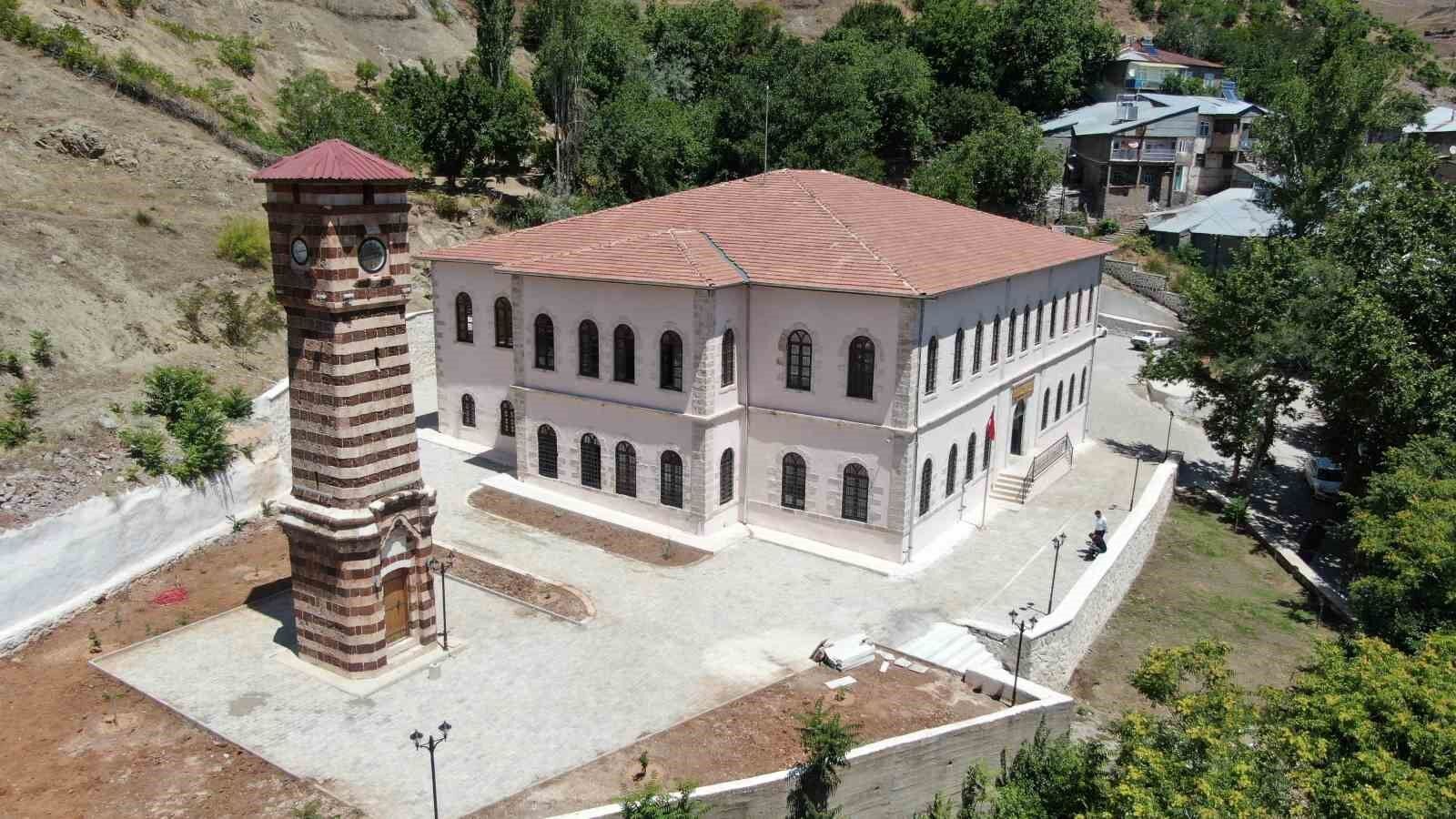 II. Abdülhamid’in tahta çıkışına özel yapılmıştı: Bölgede sadece o ayakta kaldı