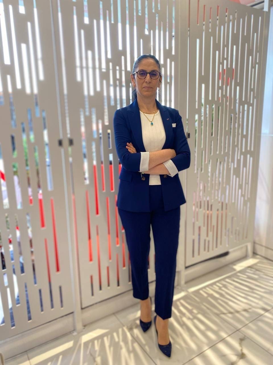 (Özel) Evinde anne, tarlada çiftçi, mağazada patron