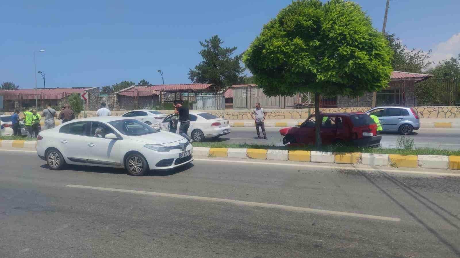 Van’da trafik kazası: 2 yaralı