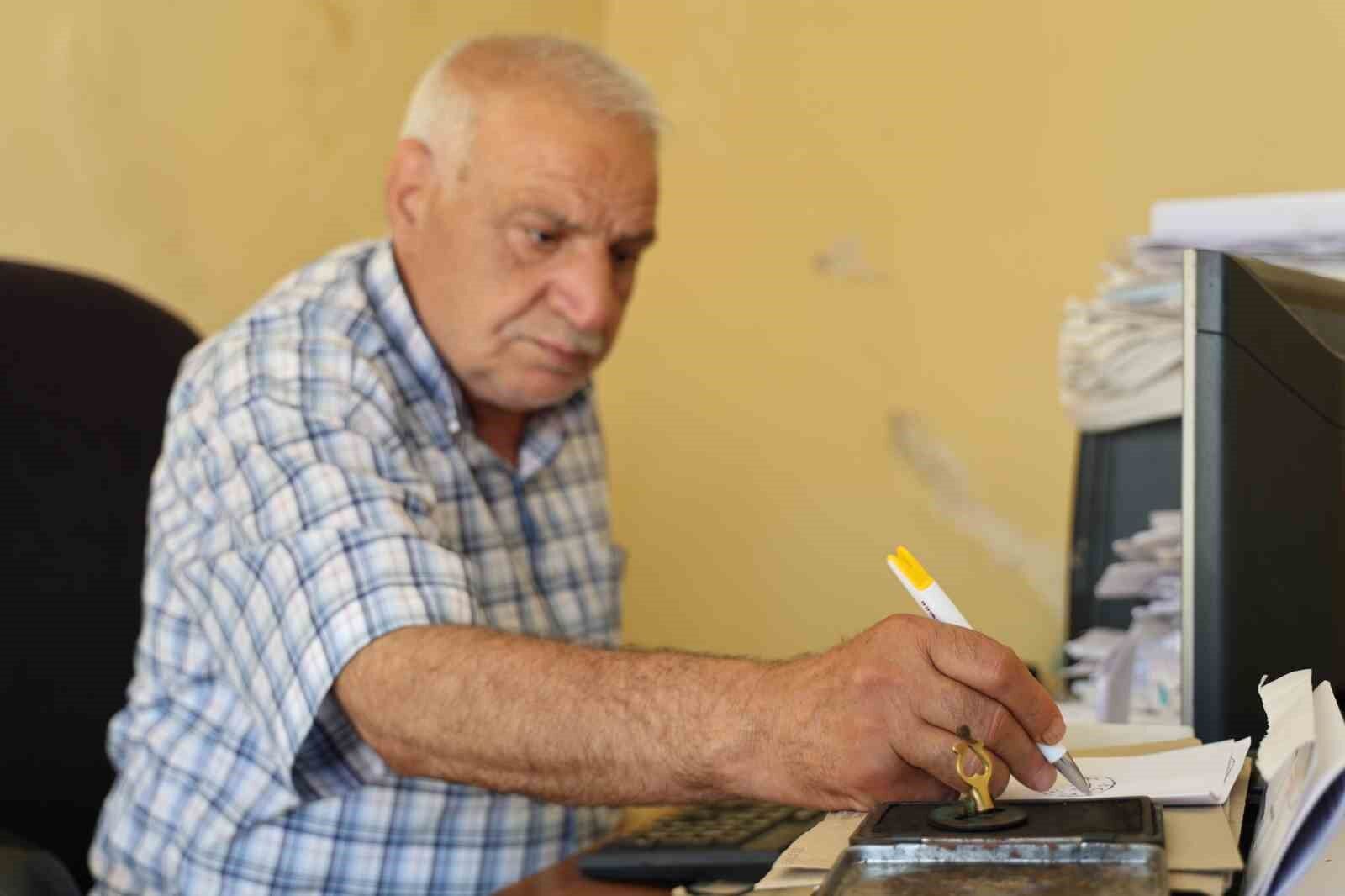 Arkadaşlarının tavsiyesi ile muhtar oldu, 41 yıldır şevkle sürdürüyor