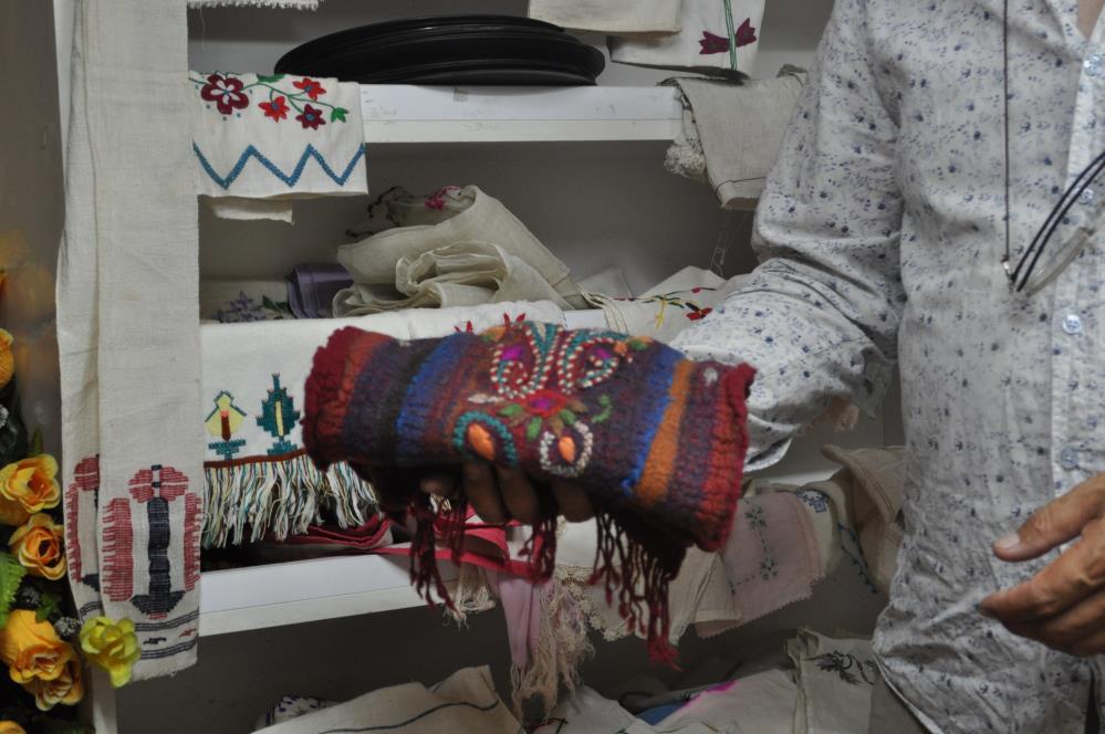 Değeri bilinmeyen Osmanlı antikalarına çöpler ve hurdacılar aracılığıyla ulaşıyorlar