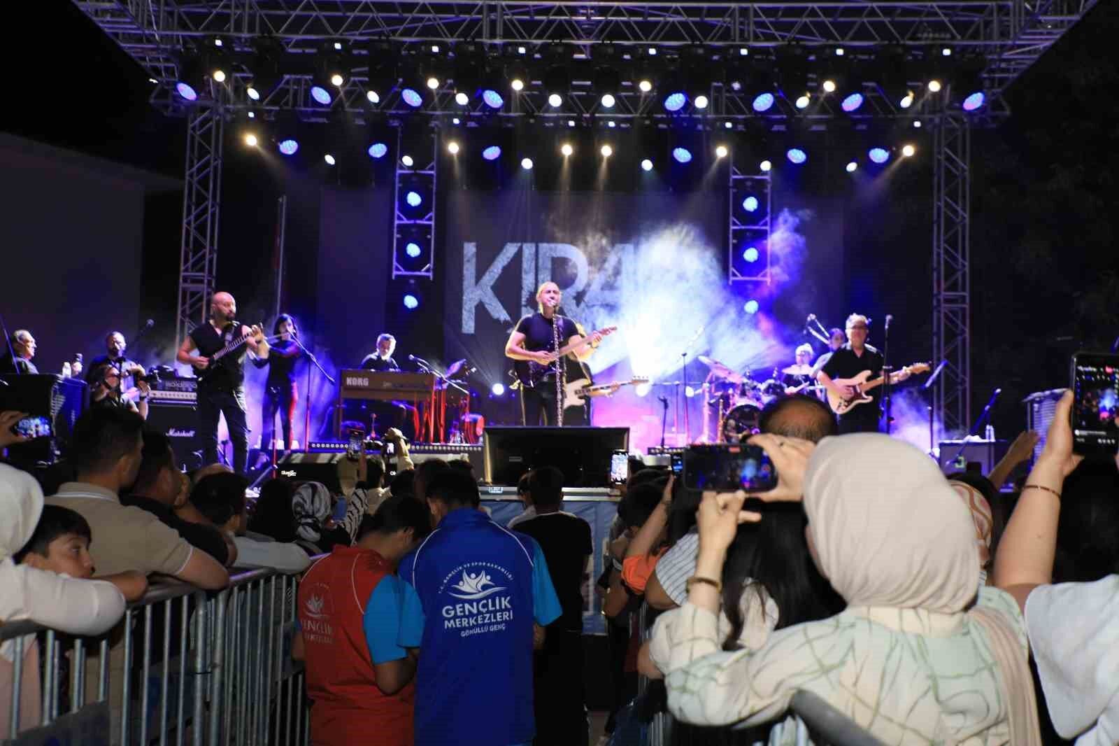 Irak sınırında Kıraç konseri