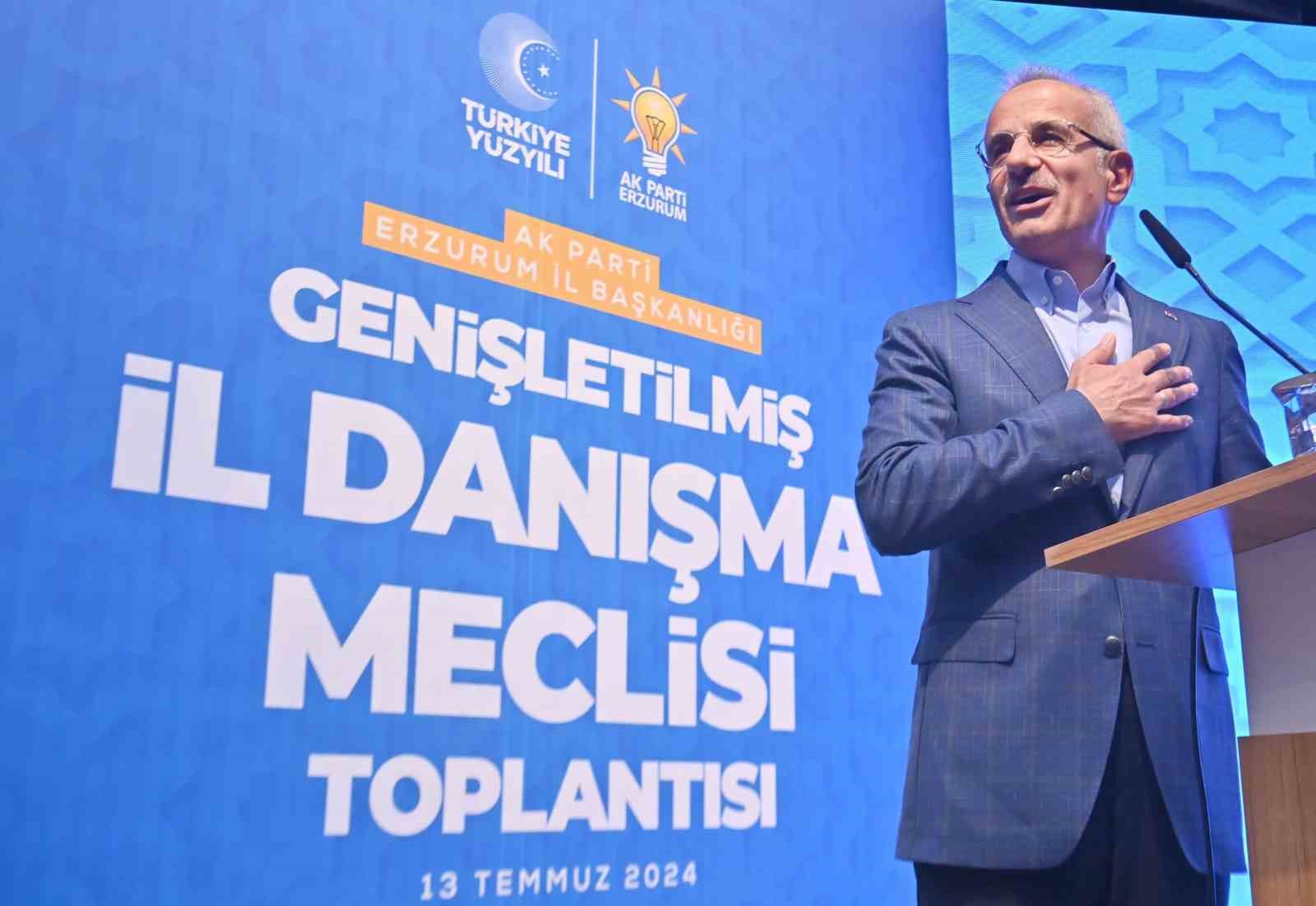 Bakan Uraloğlu’ndan Erzurum’a hızlı tren müjdesi