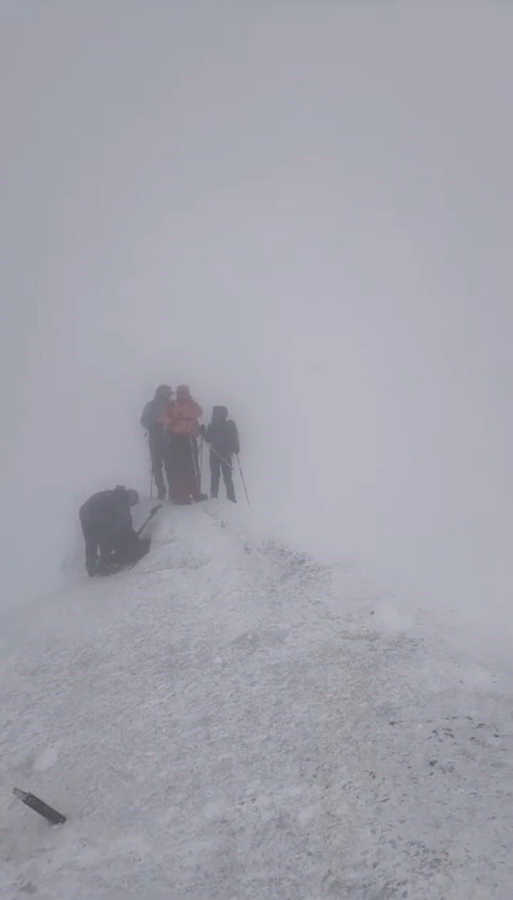 13 yaşındaki aslan yürek Toprak, Ağrı Dağı’nı 15 Temmuz’da fethetti