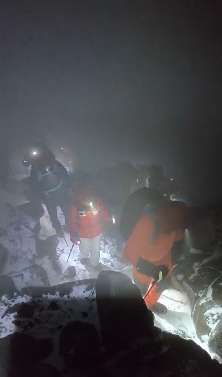 13 yaşındaki aslan yürek Toprak, Ağrı Dağı’nı 15 Temmuz’da fethetti