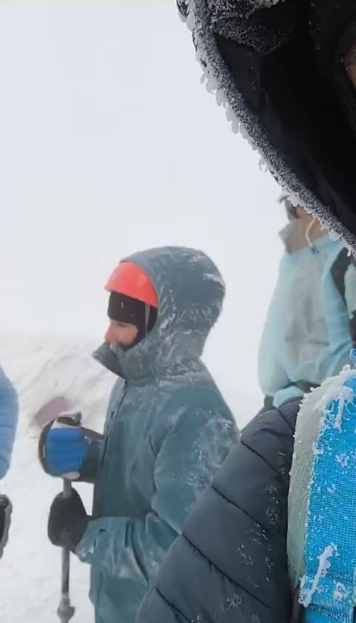 13 yaşındaki aslan yürek Toprak, Ağrı Dağı’nı 15 Temmuz’da fethetti