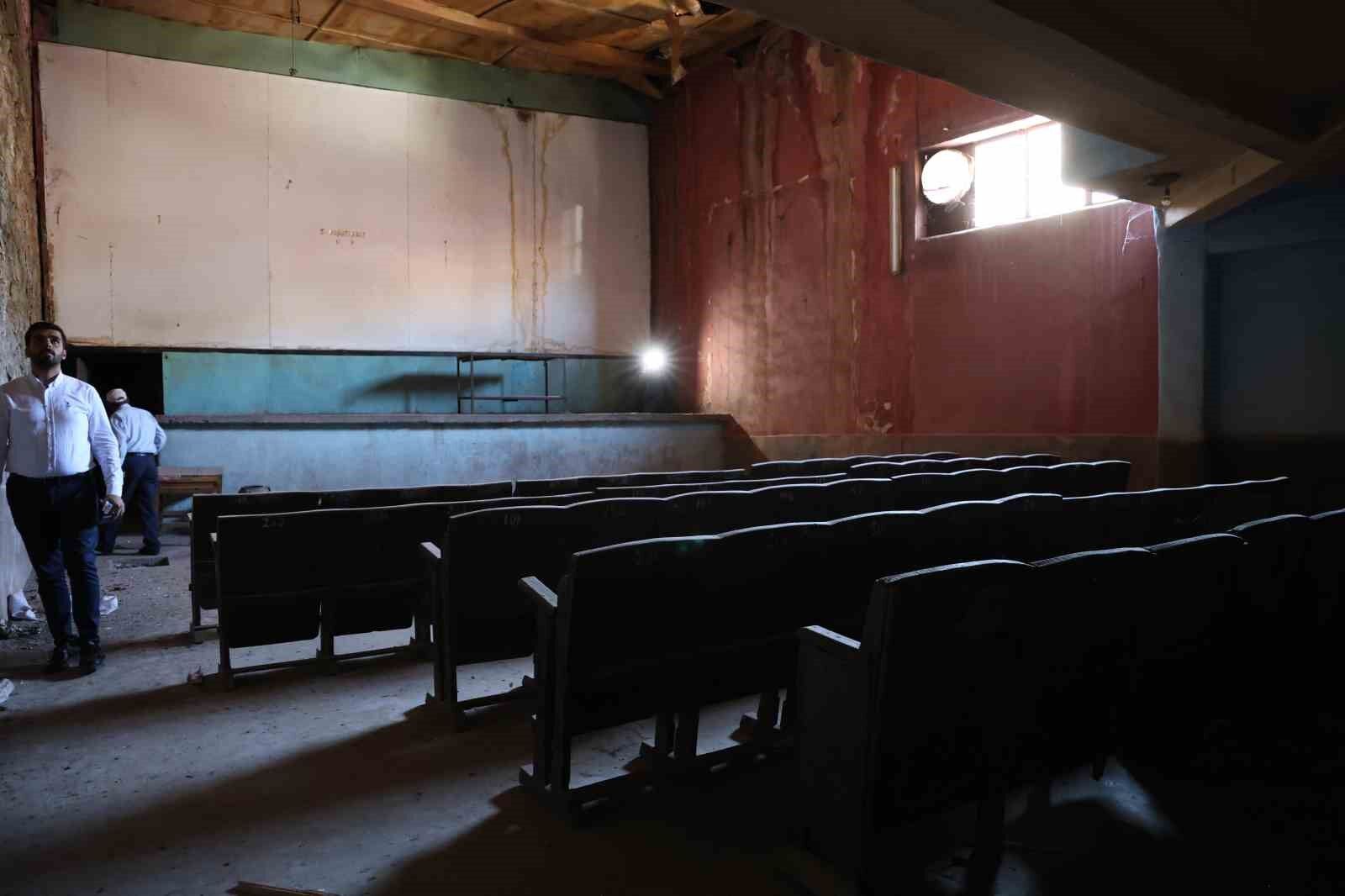 Birçok ilde sinema yokken o ilçede vardı, şimdi turizme kazandırılmayı bekliyor