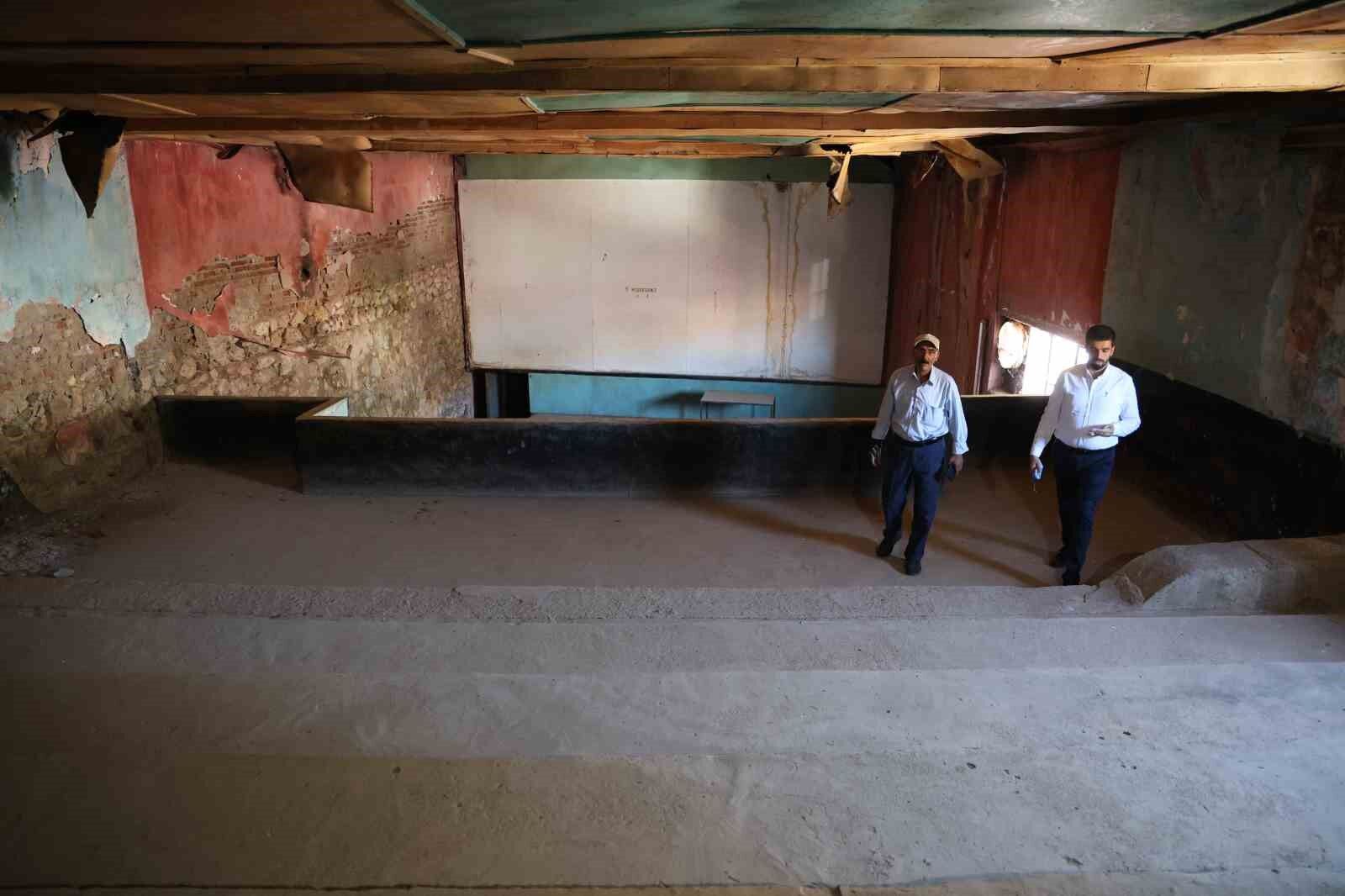 Birçok ilde sinema yokken o ilçede vardı, şimdi turizme kazandırılmayı bekliyor