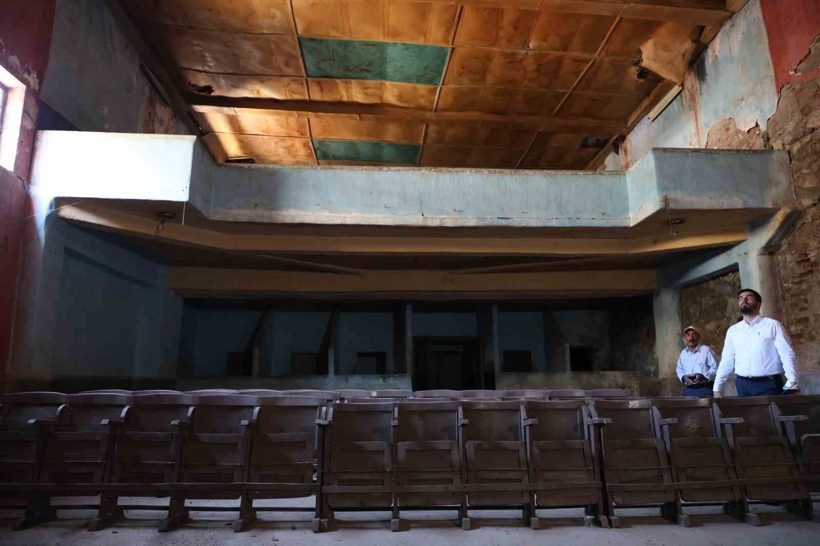 Birçok ilde sinema yokken o ilçede vardı, şimdi turizme kazandırılmayı bekliyor