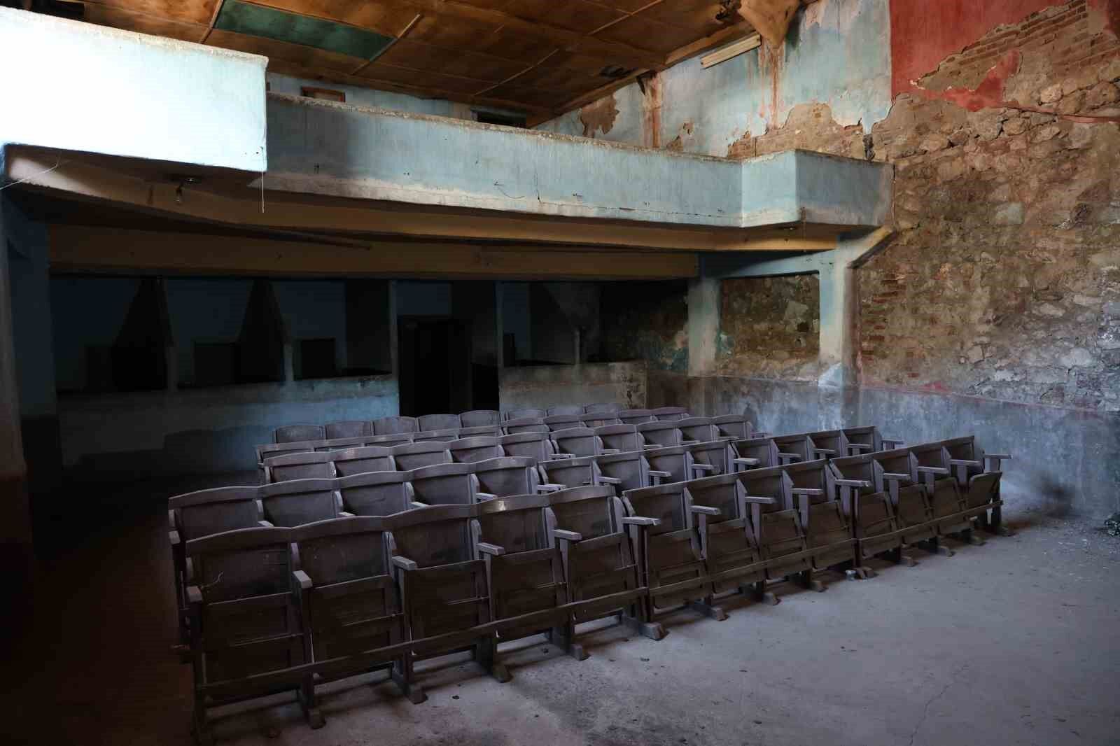 Birçok ilde sinema yokken o ilçede vardı, şimdi turizme kazandırılmayı bekliyor