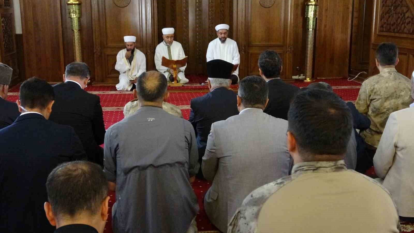 Van’da 15 Temmuz Demokrasi ve Milli Birlik Günü