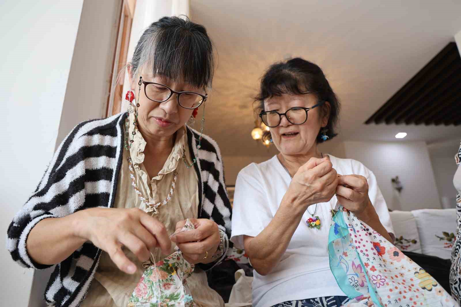 İğne oyası öğrenmek için 8 bin 259 kilometre yol katettiler
