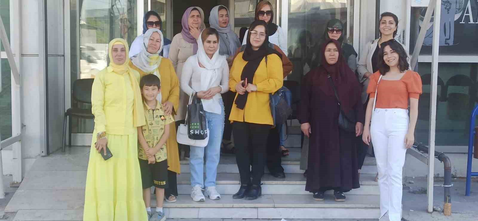 Taramadan geçirilen mülteci kadınlardan biri kanser çıktı