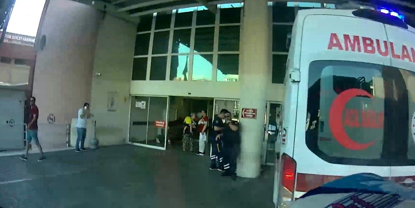 Şoförden insanlık dersi: Bayılan yolcuyu hastaneye yetiştirdi