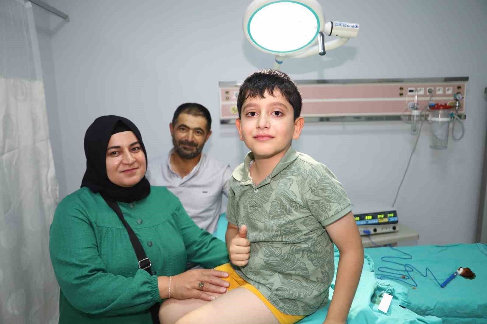 Battalgazi’de 44 depremzede çocuk için sünnet töreni yapıldı