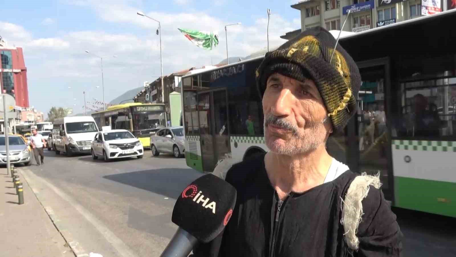 Hayvan kostümleri giyerek İsrail’i protesto etti