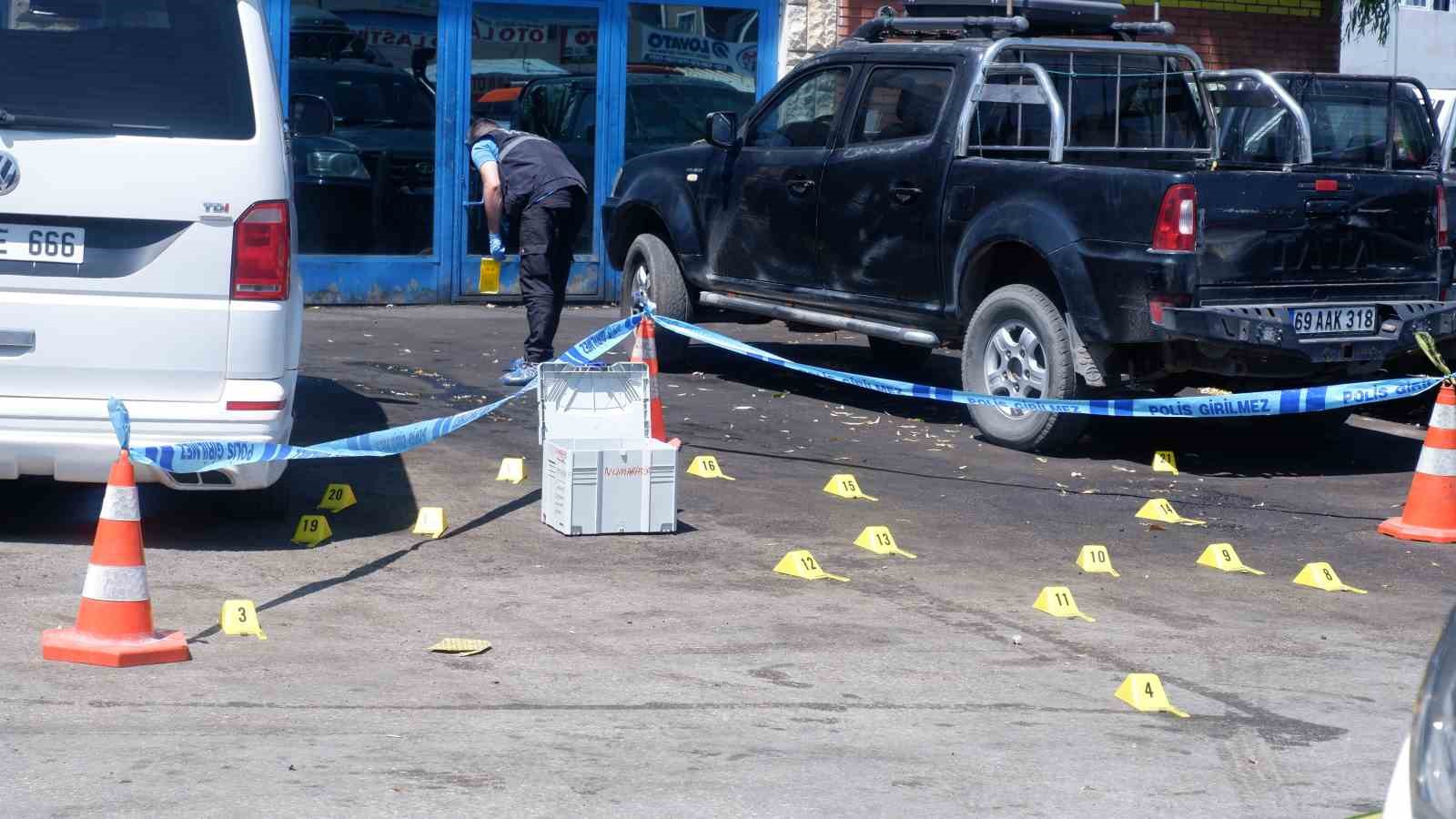 Erzurum’da iş yerine kurşun yağmuru